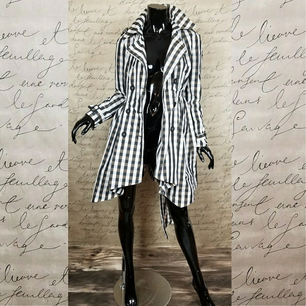 Aryn K Coat Dress - Picture 3 of 5